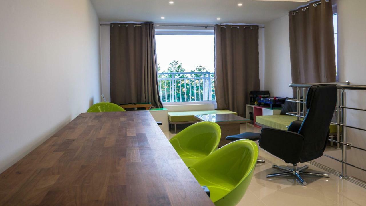 Heraklion Airport Family Lux Apartment Bagian luar foto
