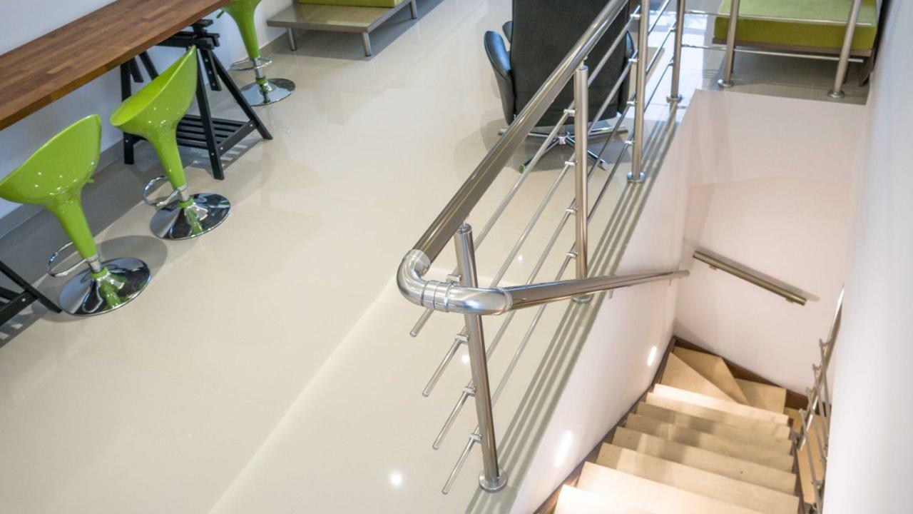 Heraklion Airport Family Lux Apartment Bagian luar foto