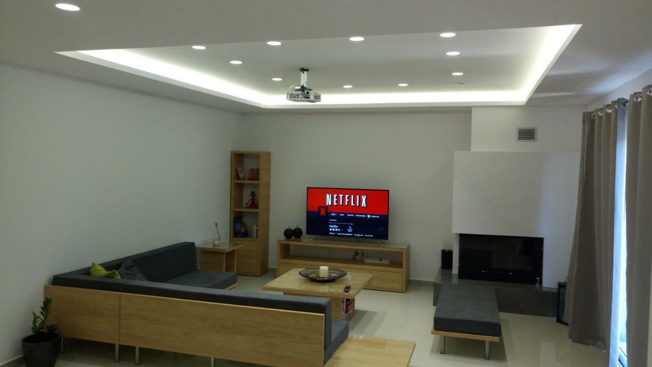 Heraklion Airport Family Lux Apartment Bagian luar foto