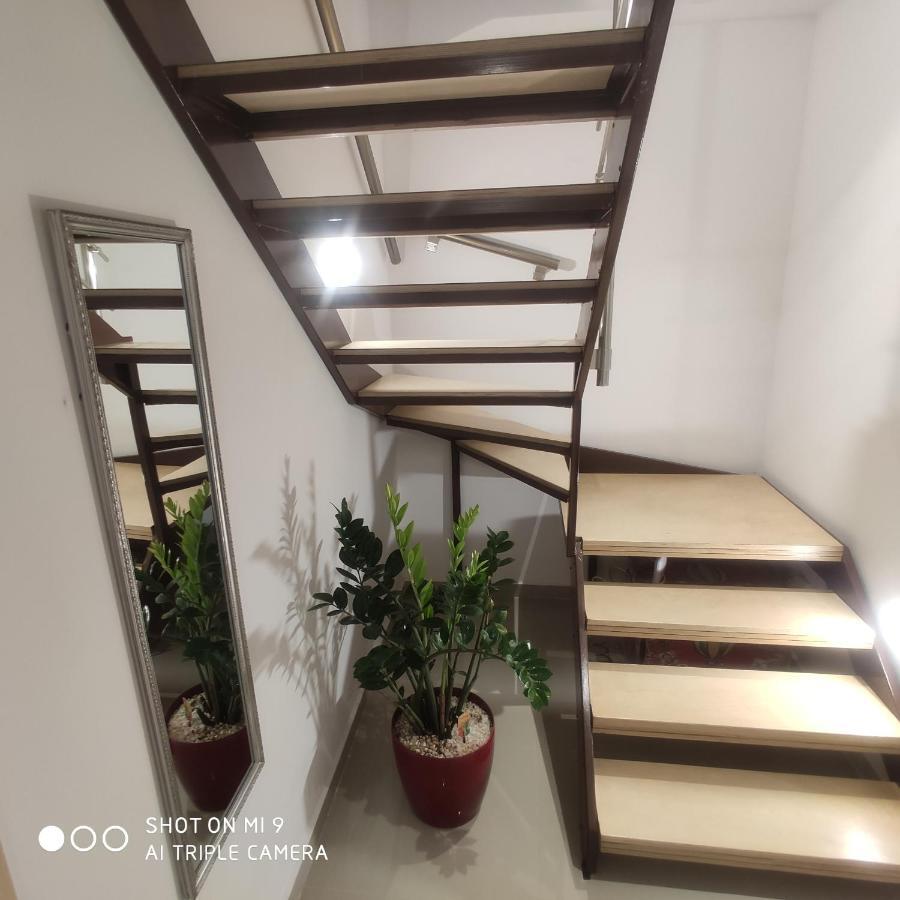 Heraklion Airport Family Lux Apartment Bagian luar foto
