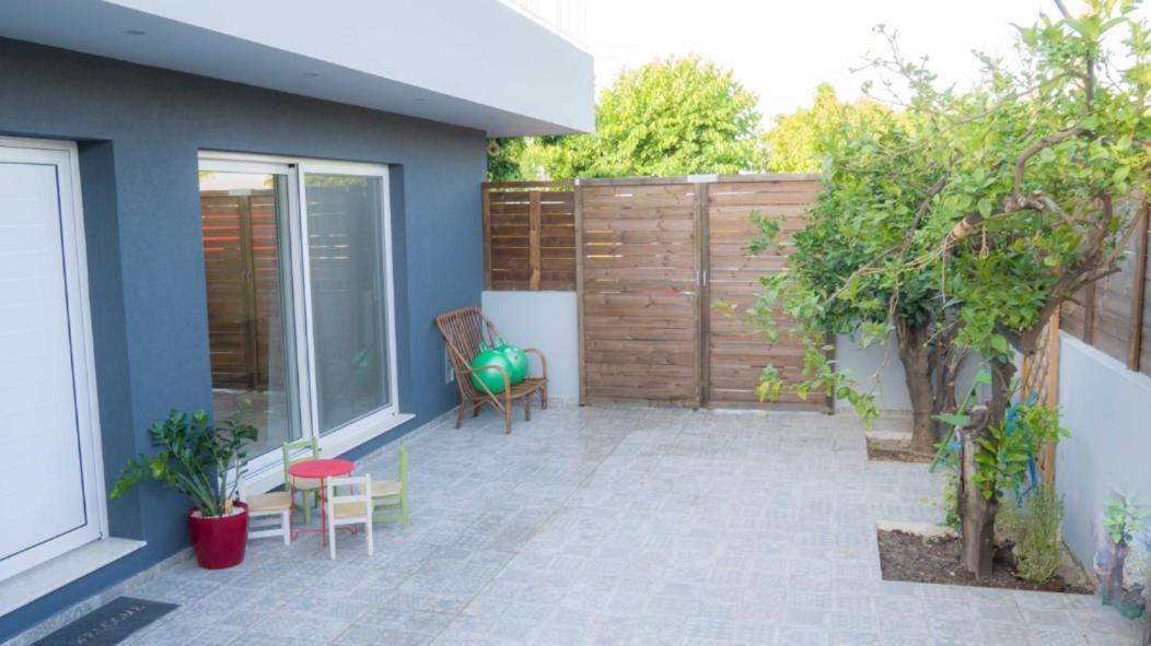 Heraklion Airport Family Lux Apartment Bagian luar foto