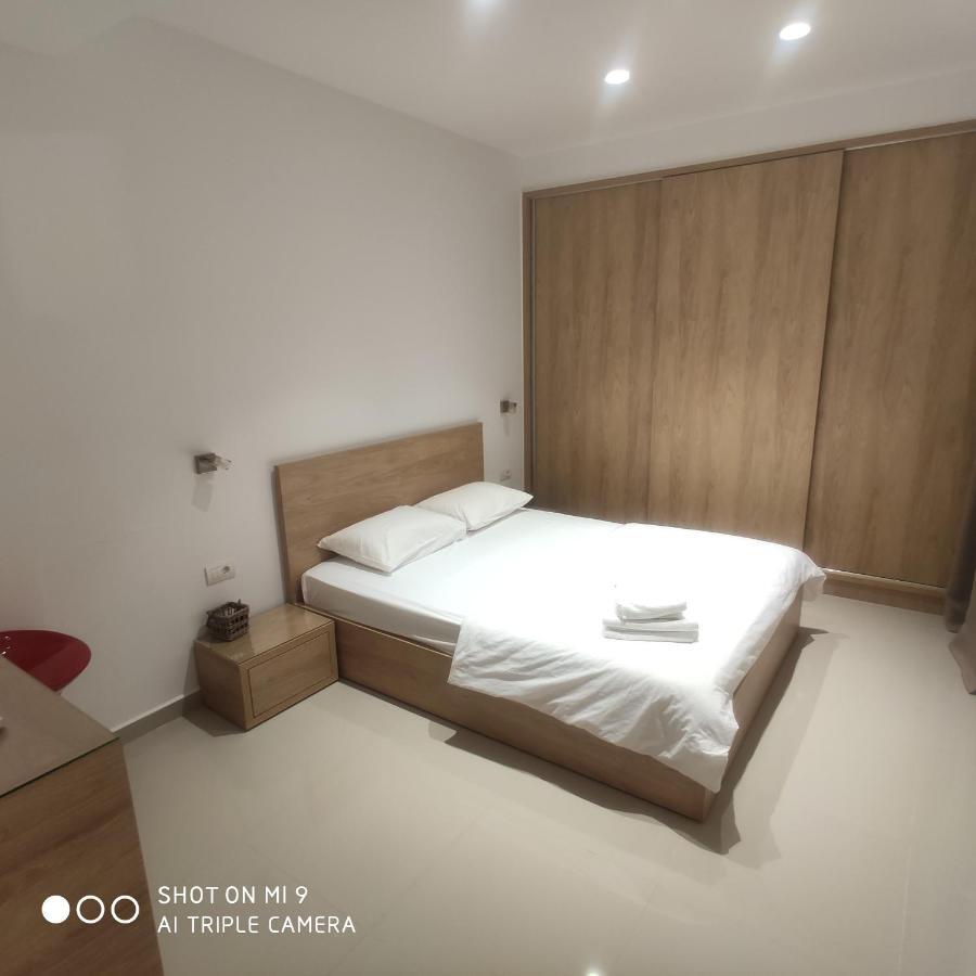 Heraklion Airport Family Lux Apartment Bagian luar foto