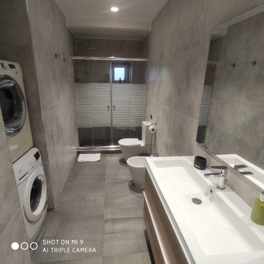 Heraklion Airport Family Lux Apartment Bagian luar foto